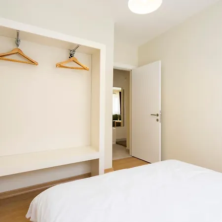 2 Bedroom W. Balcony And Sea View @ Cihangir No:6