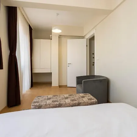 2 Bedroom W. Balcony And Sea View @ Cihangir No:6 * Istanbulská provincie